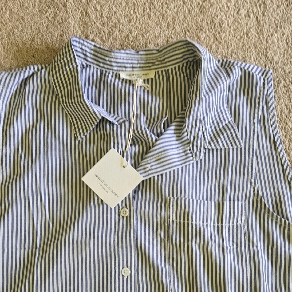 Beachlunchlounge Blue Button Down Shirt - Picture 2 of 7